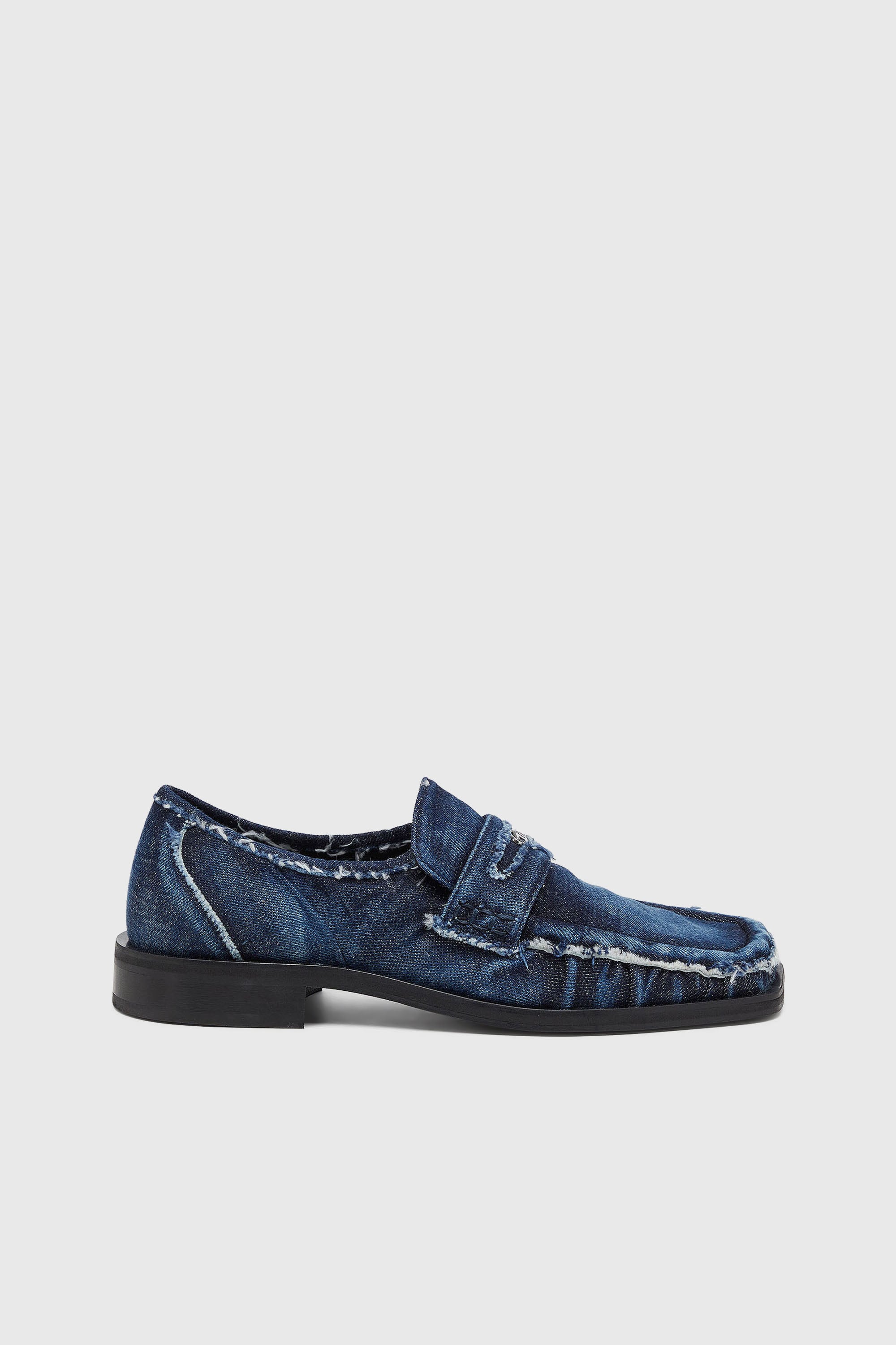 Diesel - D-AMBER LOAFER, D-Amber - Mocassins en denim effiloch&eacute; Homme in Bleu - 1