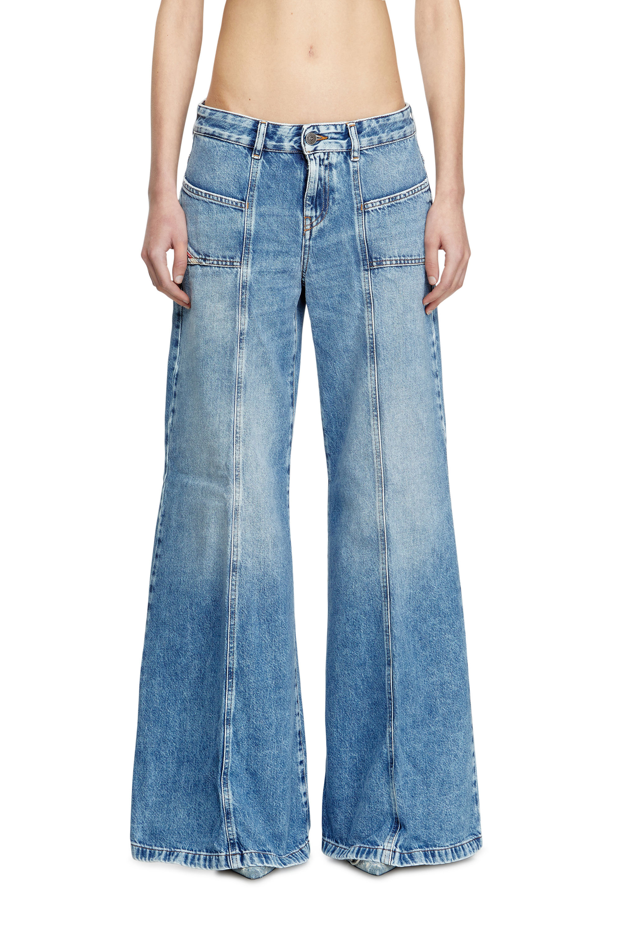 Diesel - Flare Jeans D-Akii 09H95 Donna, Blu medio - Image 3