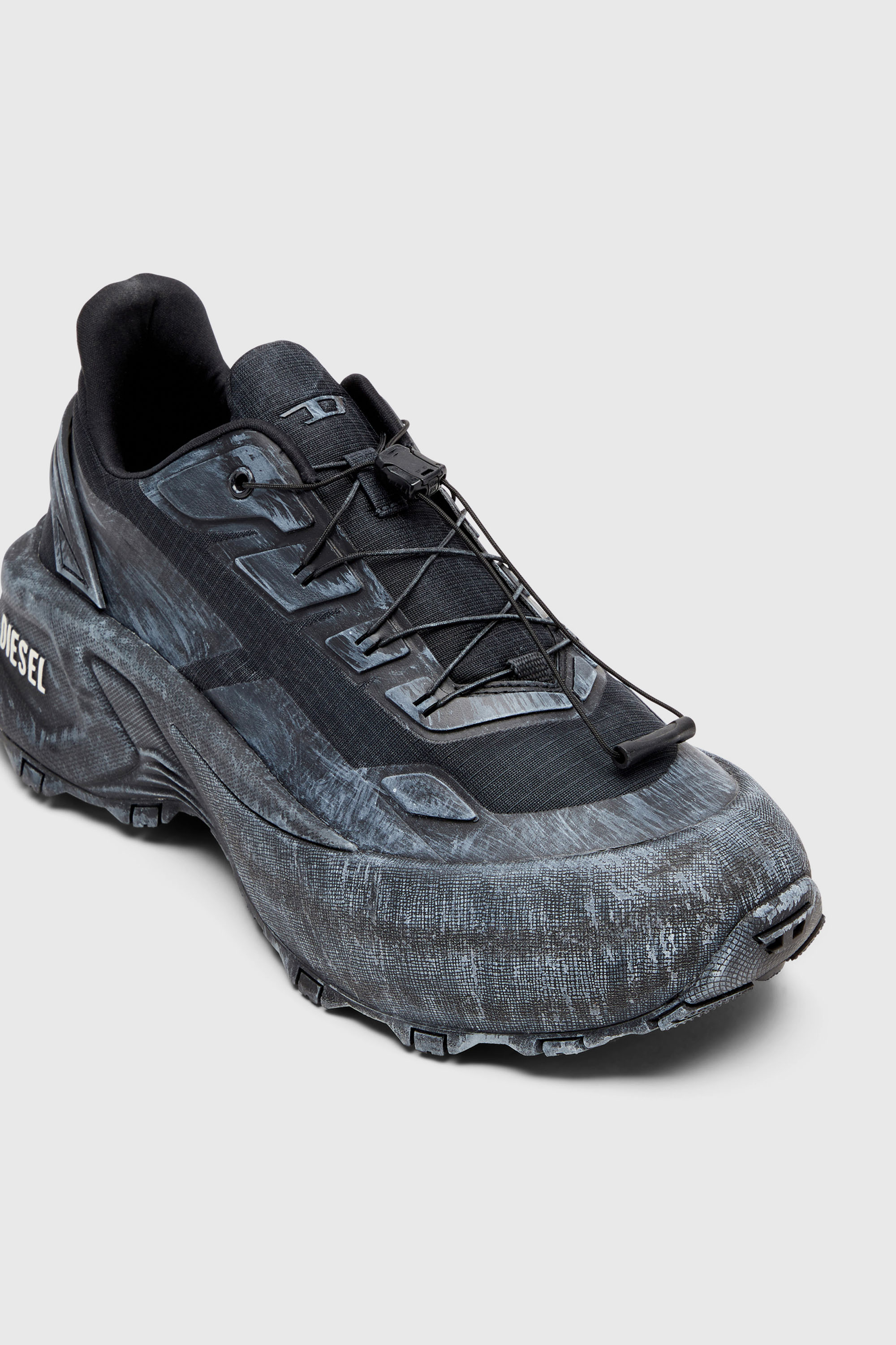 Diesel - D-CAGE RUNNER, D-Cage-Sneaker in ripstop distressed Uomo in Nero - 6