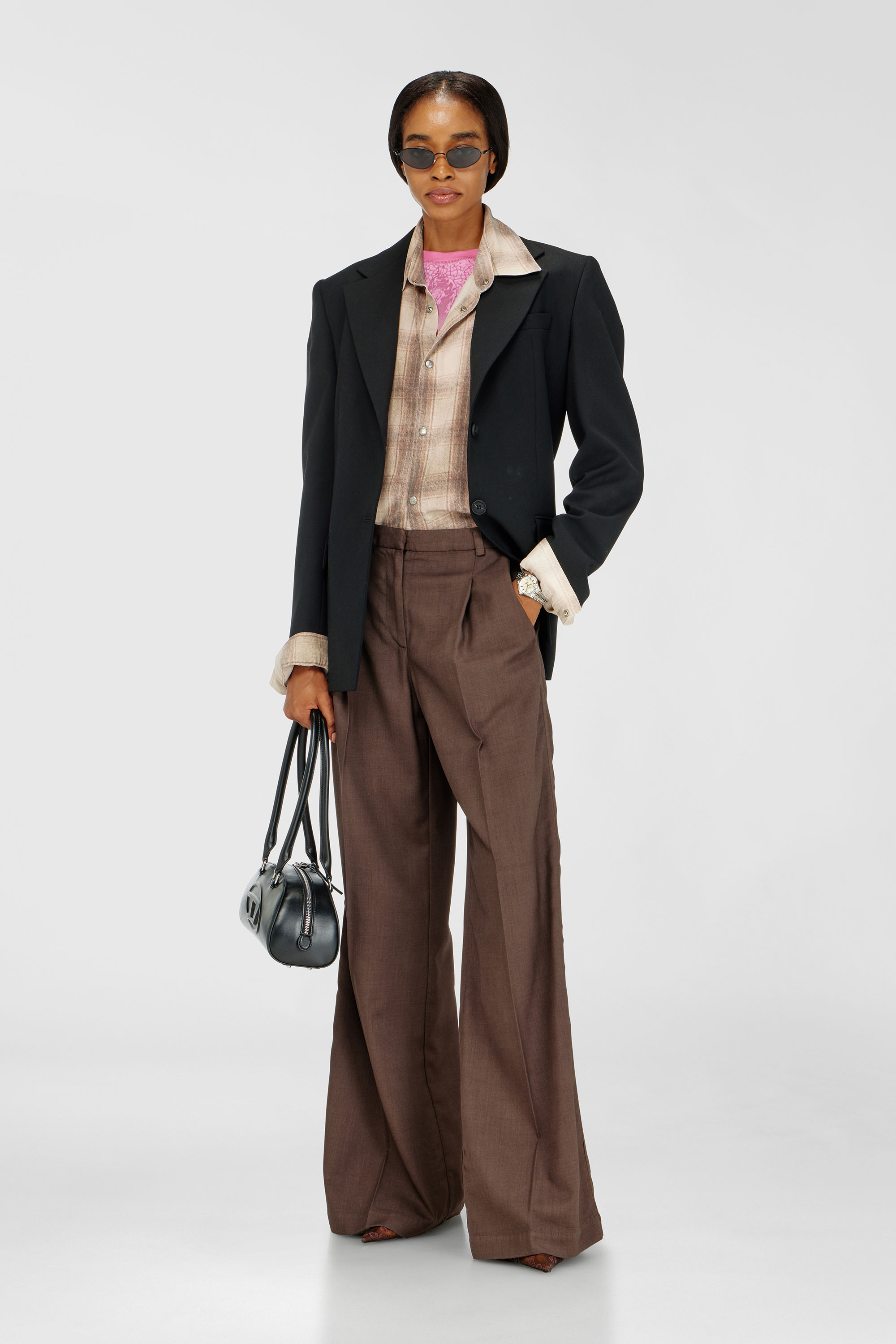 Diesel - P-ARIDE, Damen Weit geschnittene Hose aus stretch wool in Braun - 1
