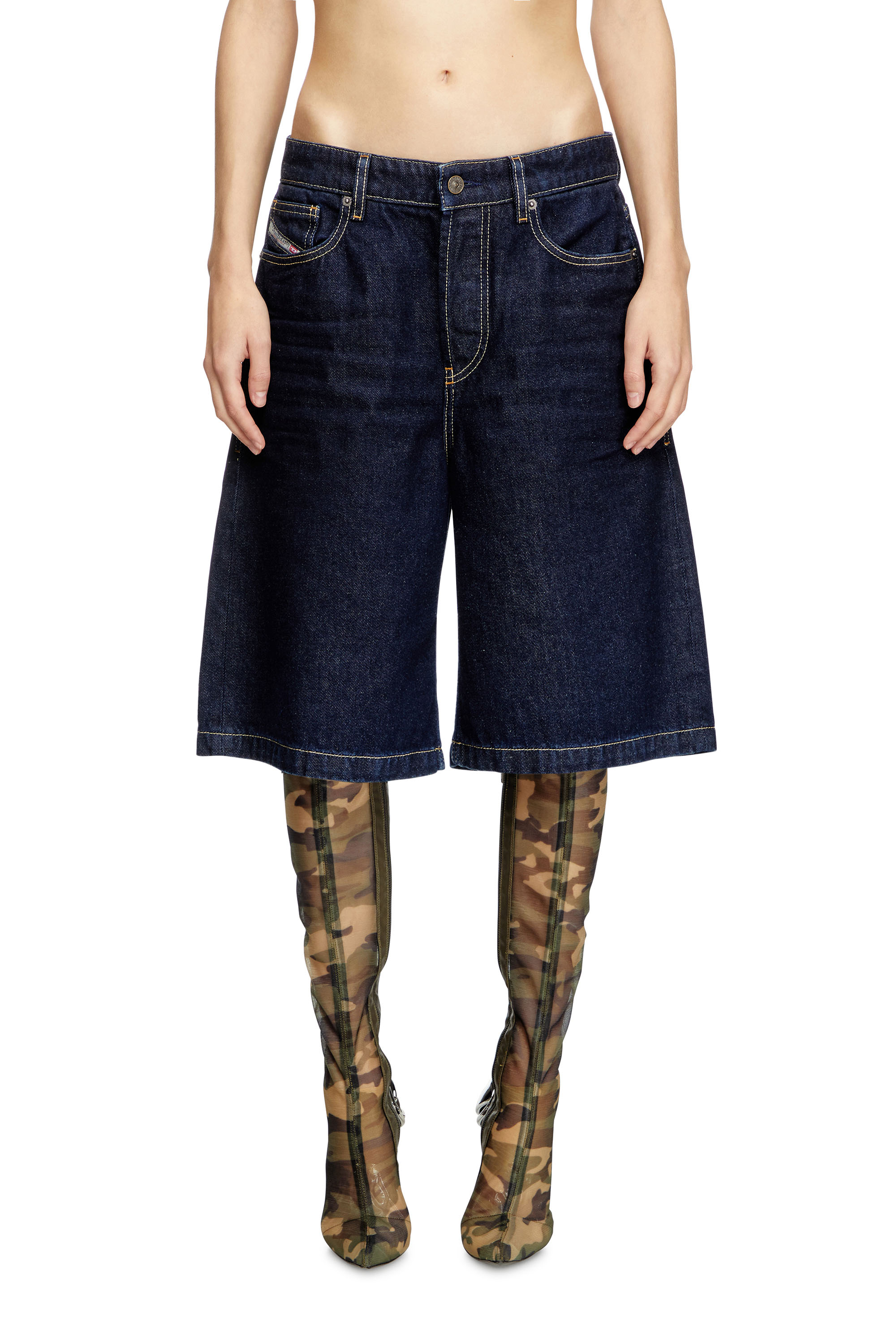 Diesel - DE-SIRE-SHORT, Short in denim clean-wash Donna in Blu - 1