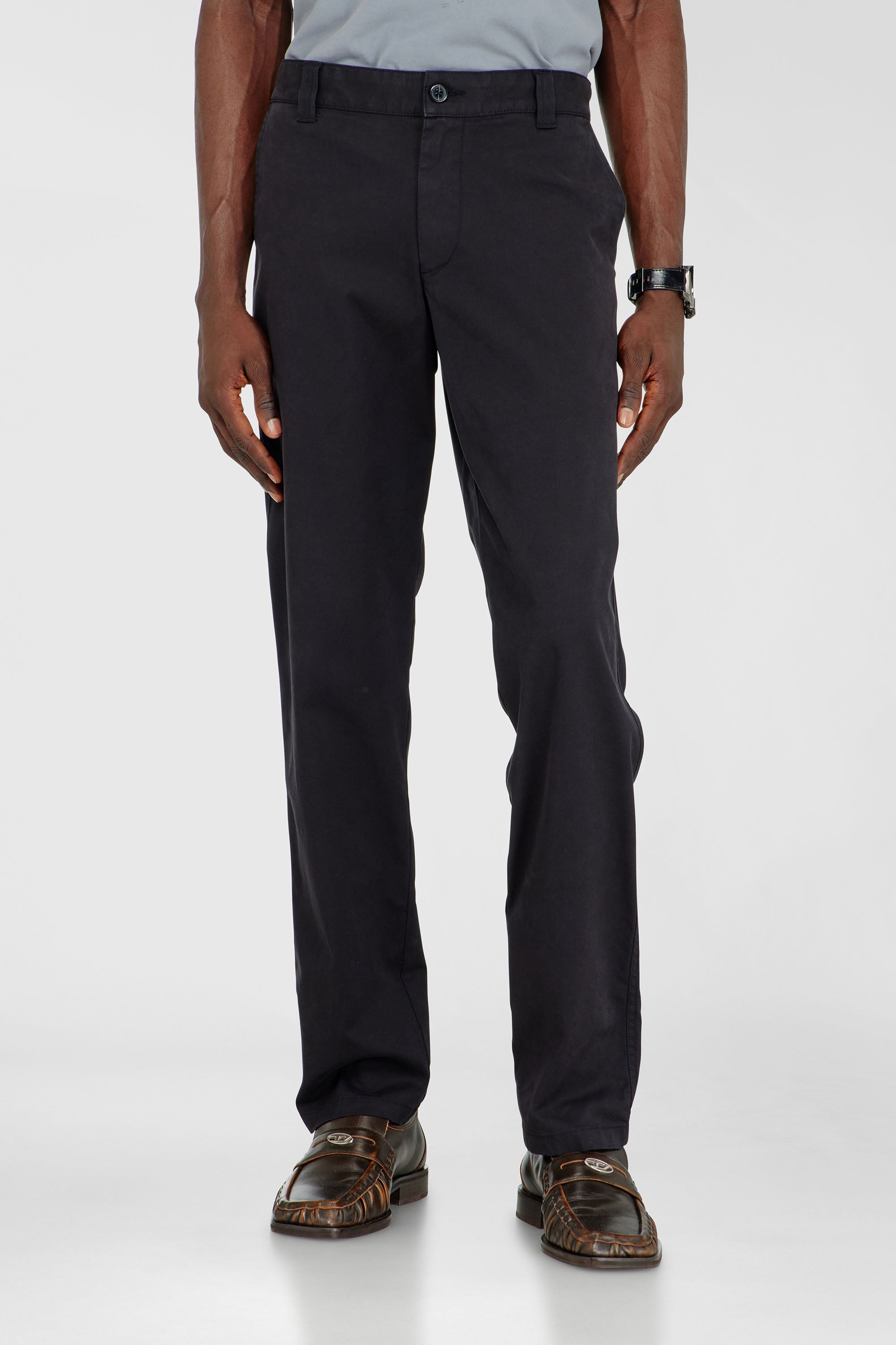 Diesel - P-DEFINE-EPCH, Pantaloni in cotone con passante utility Uomo in Nero - 1
