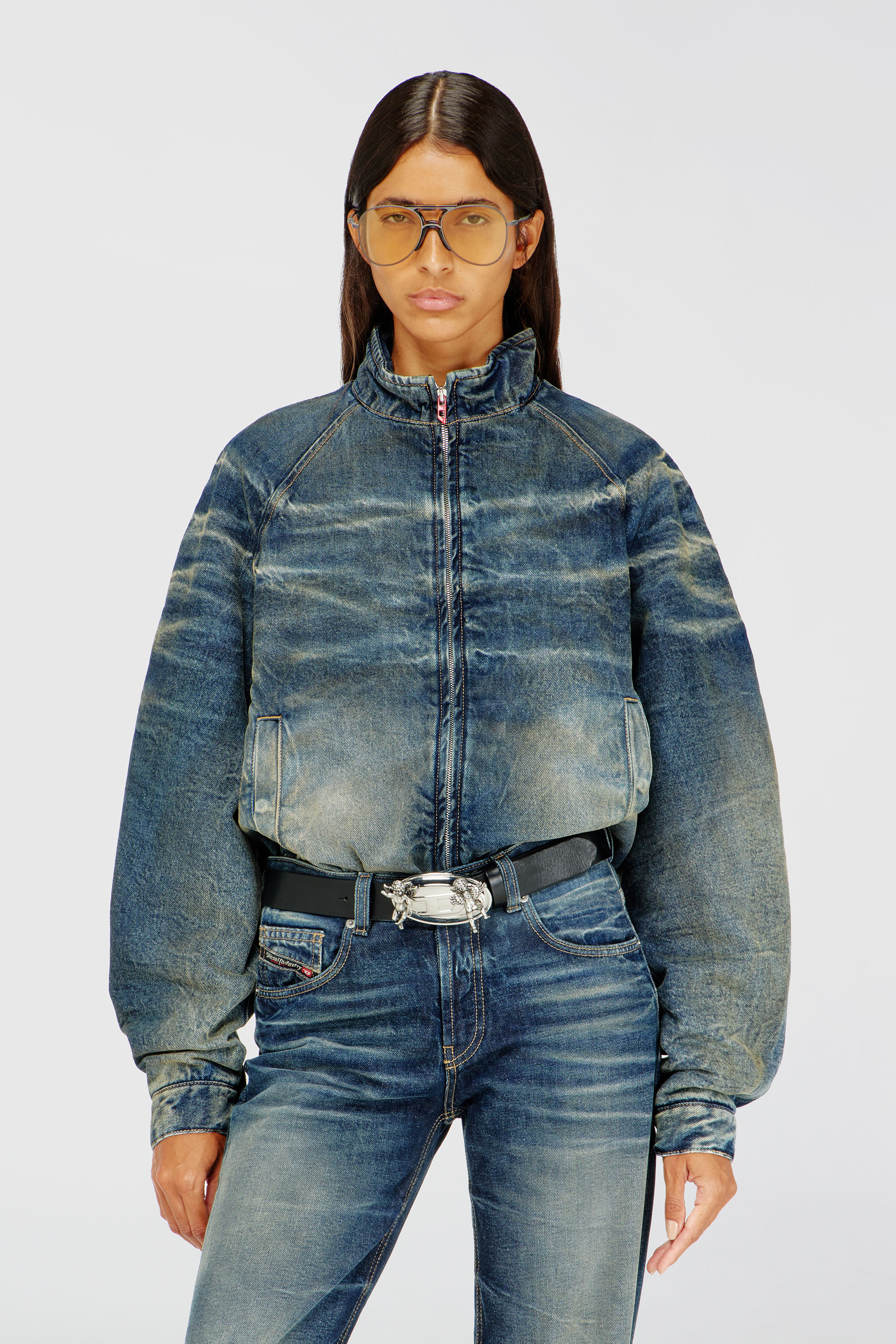Diesel - DE-BARUS-FSJ1, Giacca imbottita in denim effetto sporco e stropicciato Donna in Blu - 3