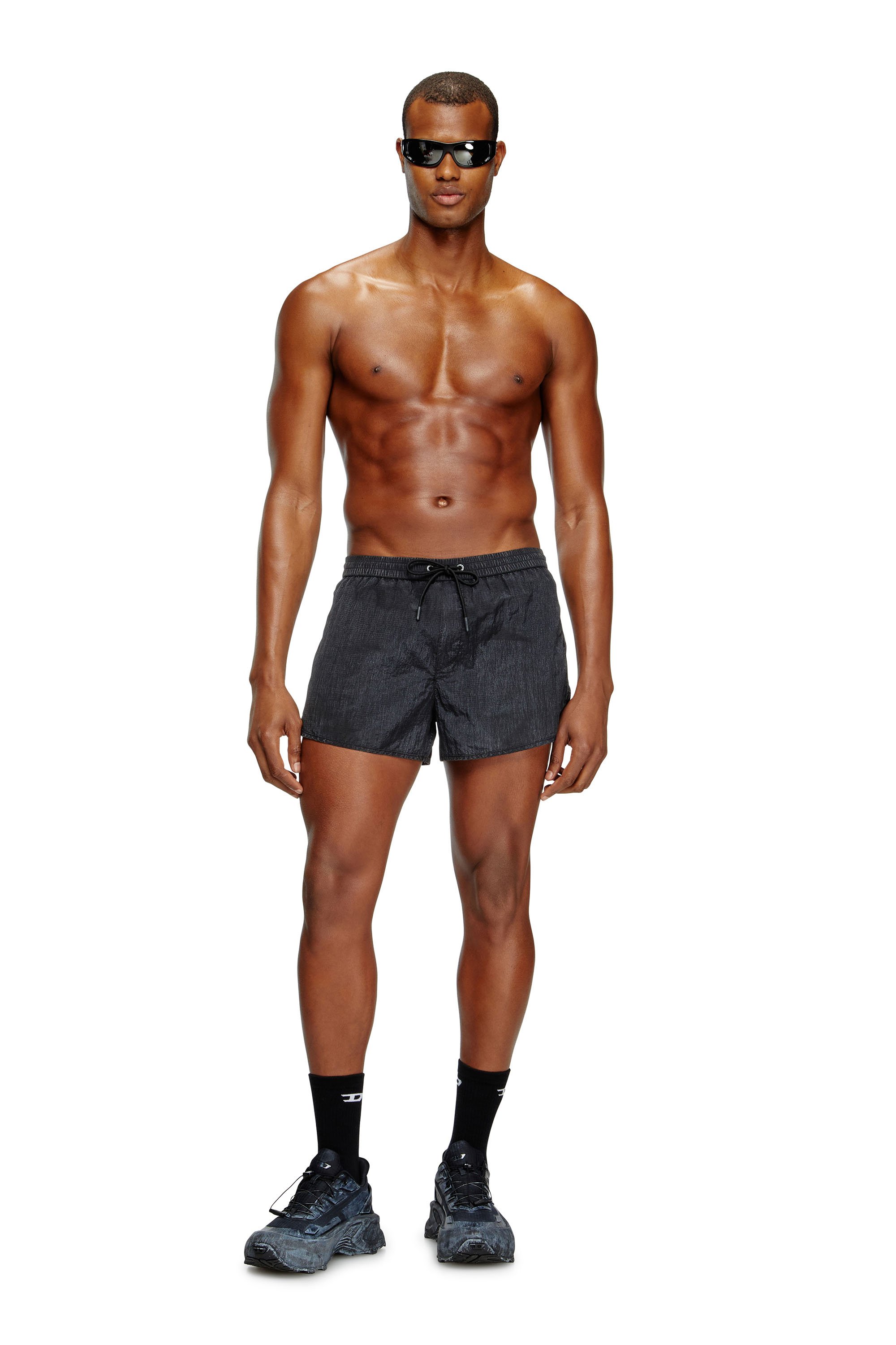 Diesel - OLIVER-30-D-POP, Short de bain en tissu indéchirable traité Homme in Noir - 1