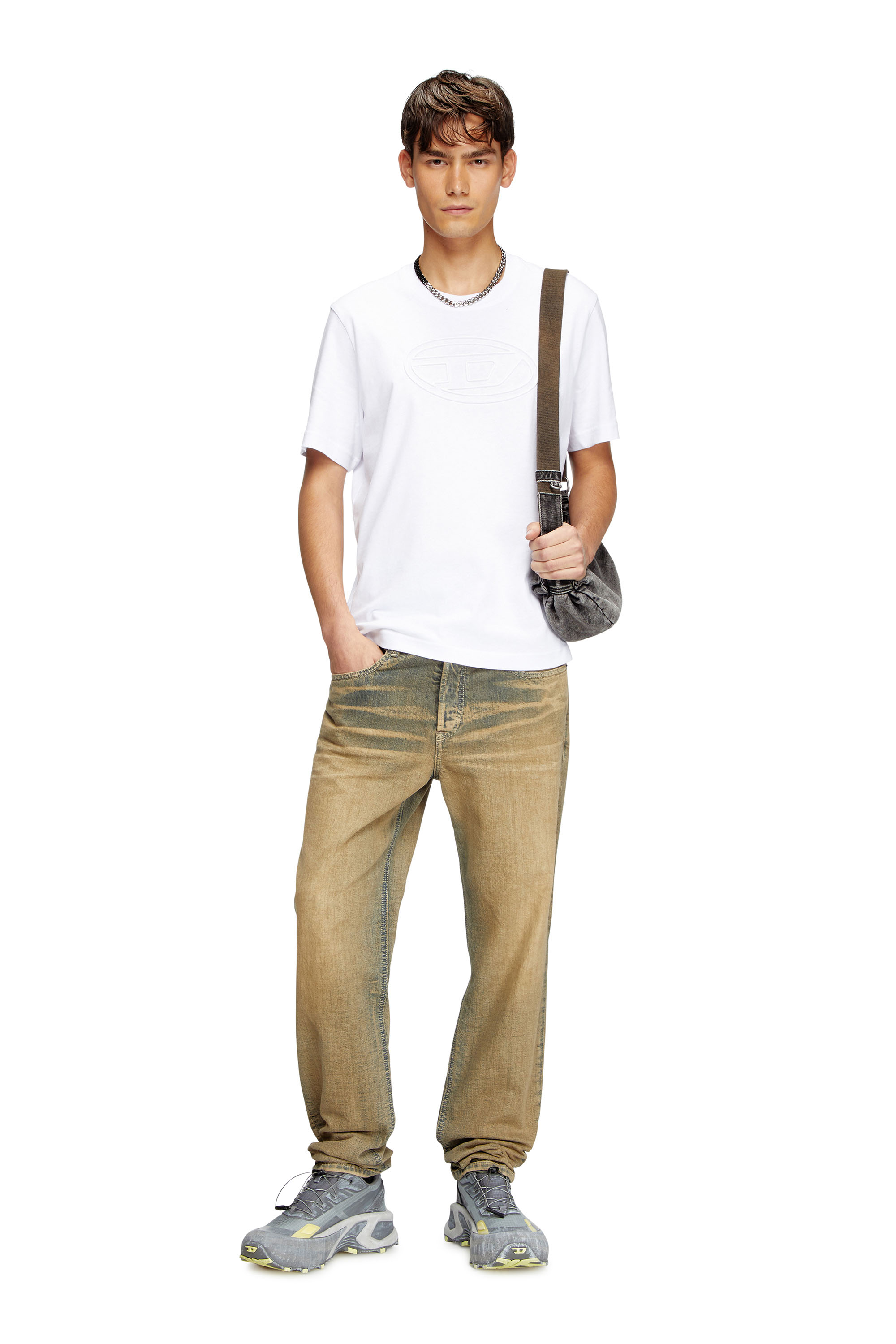 Diesel - T-ADJUST-BIGOVAL, Herren T-Shirt mit Oval D-Prägung in Weiß - 1