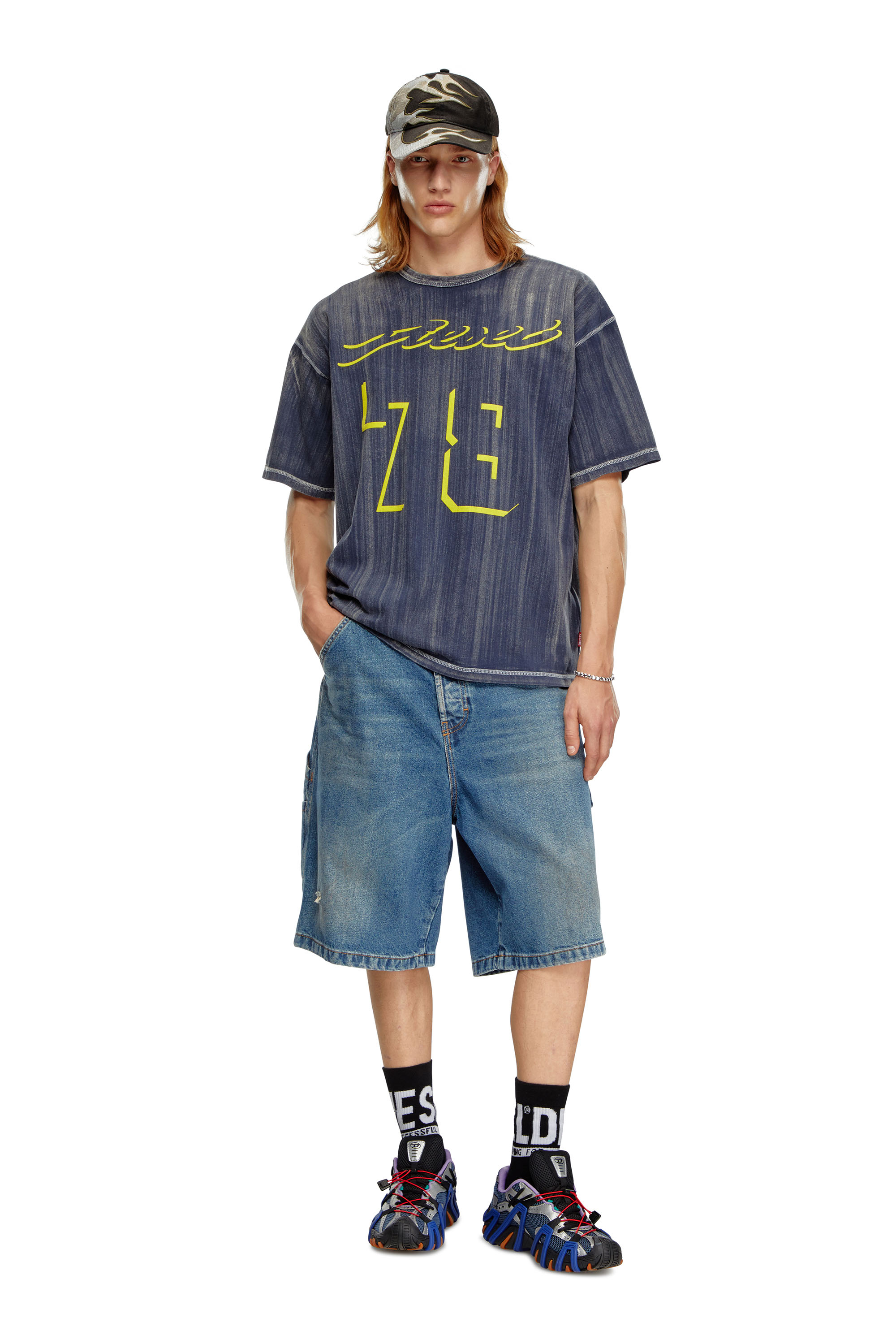 Diesel - T-BOXT-Q2, Man Treated T-shirt with flocked logo in Blue - Image 2