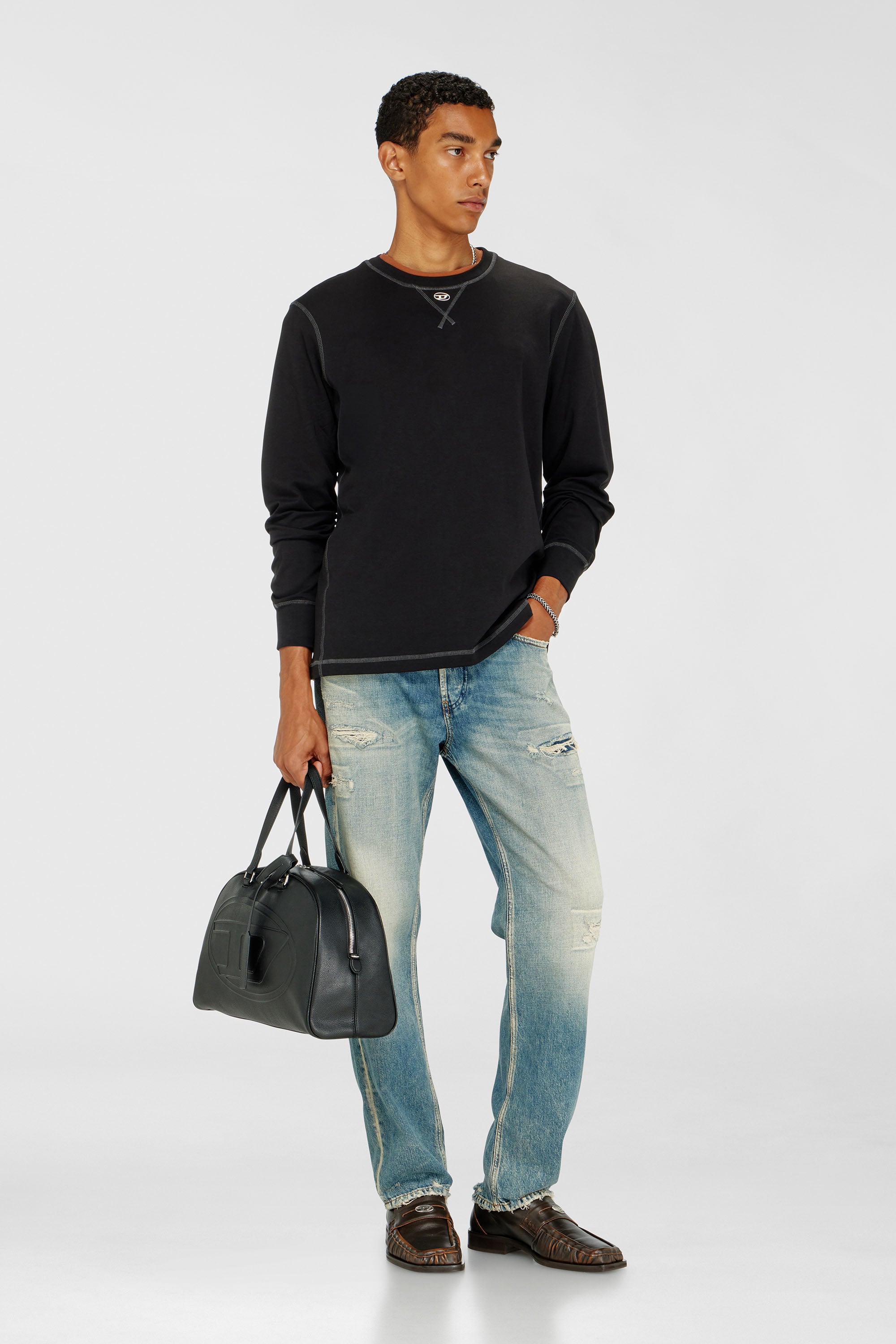 Diesel - T-MADJUST-LS-TR, Maglietta a maniche lunghe in cotone con Oval D Uomo in Grigio - 2