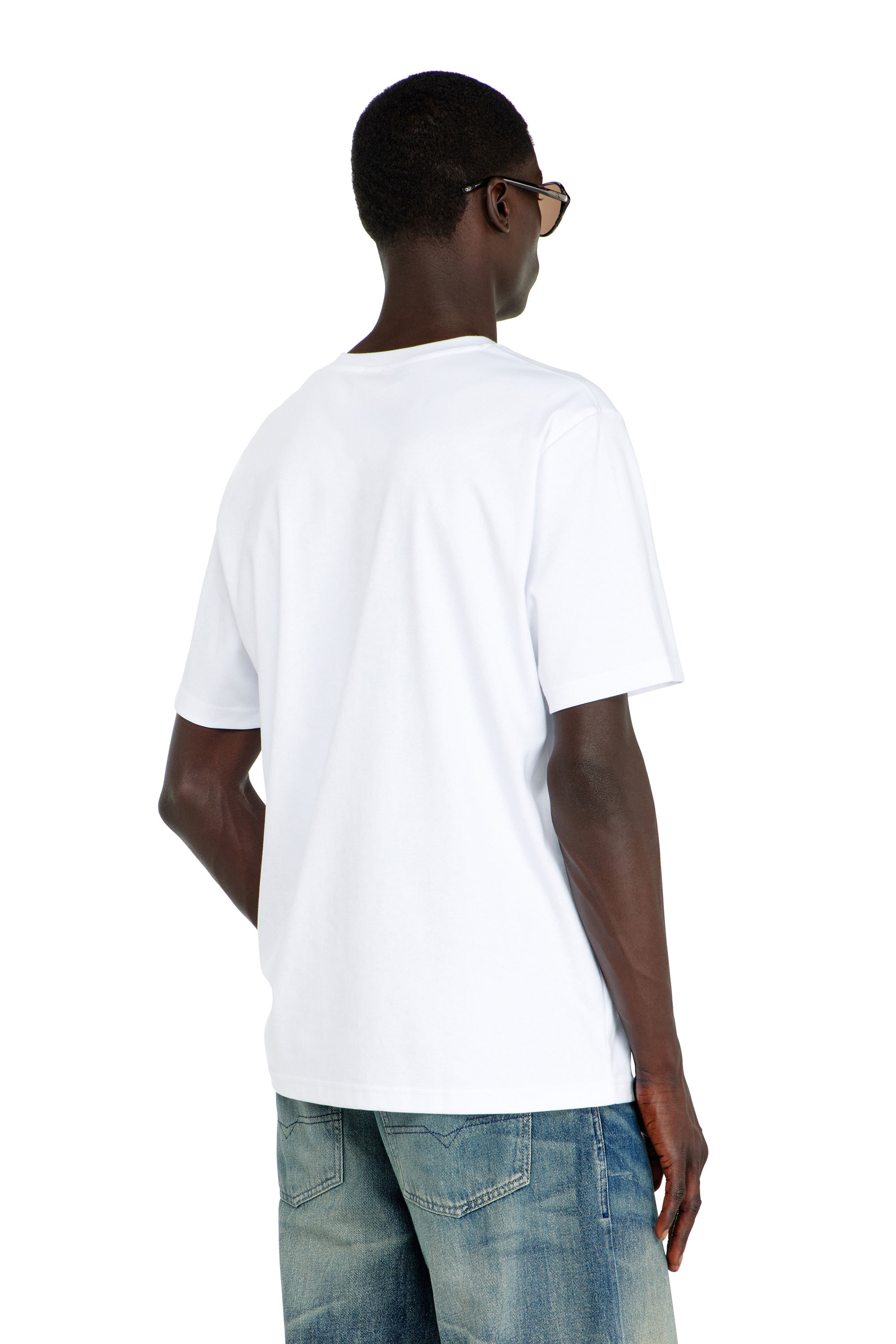 Diesel - T-ADJUST-V-MICRODIV, T-shirt con scollo a V con micro ricamo logo Uomo in ToBeDefined - 4