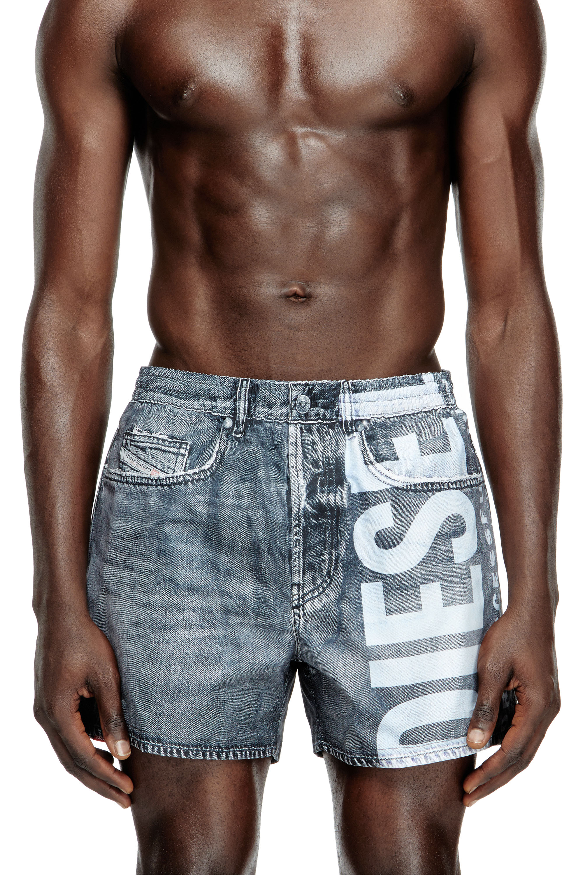 Diesel - KEN-37-DNM, Herren Mittellange Trompe l'œil-Badeshorts aus Denim in Grau - 2