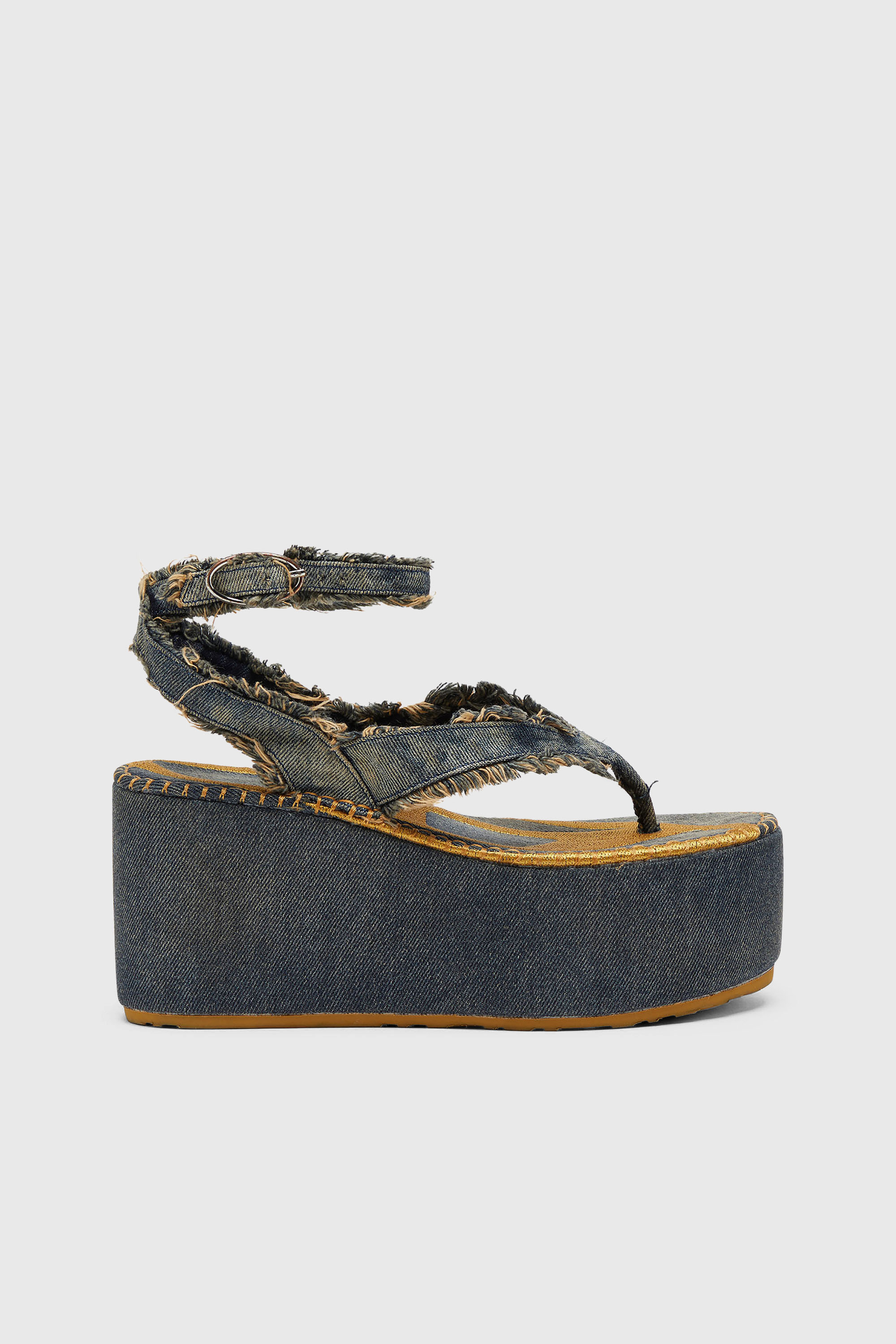 SA-NIKOLA SANDAL