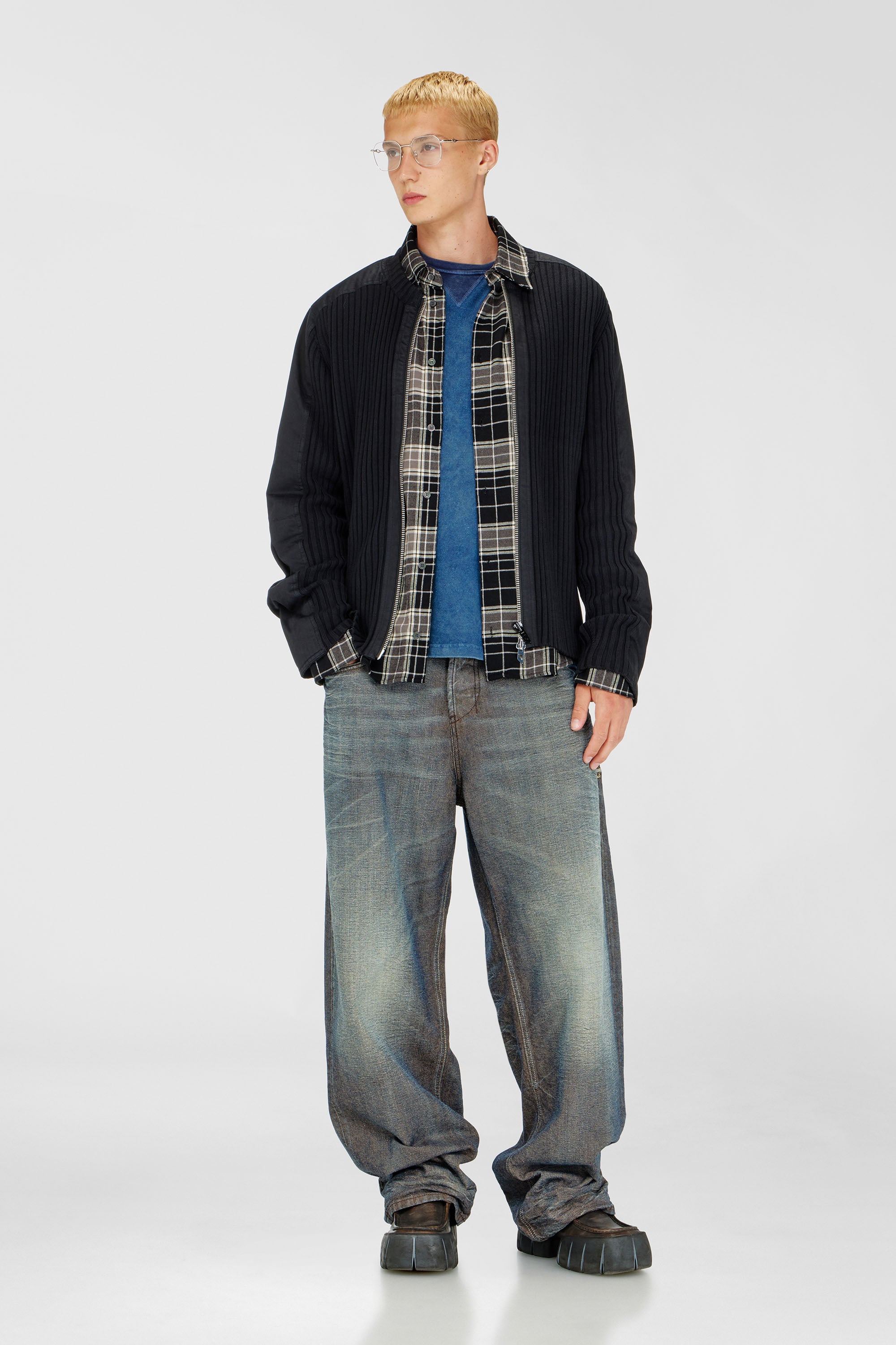 Diesel - K-MATTY, Cardigan con zip e pannelli utility Uomo in Nero - 1