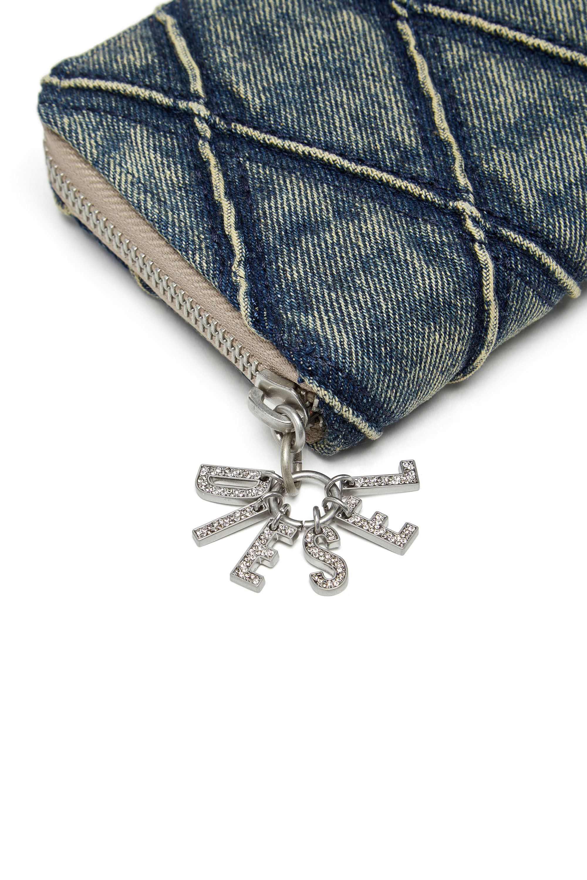 Diesel - CHARM-D CONTINENTAL ZIP L, Portafoglio zip in denim a rombi Donna in Blu - 4