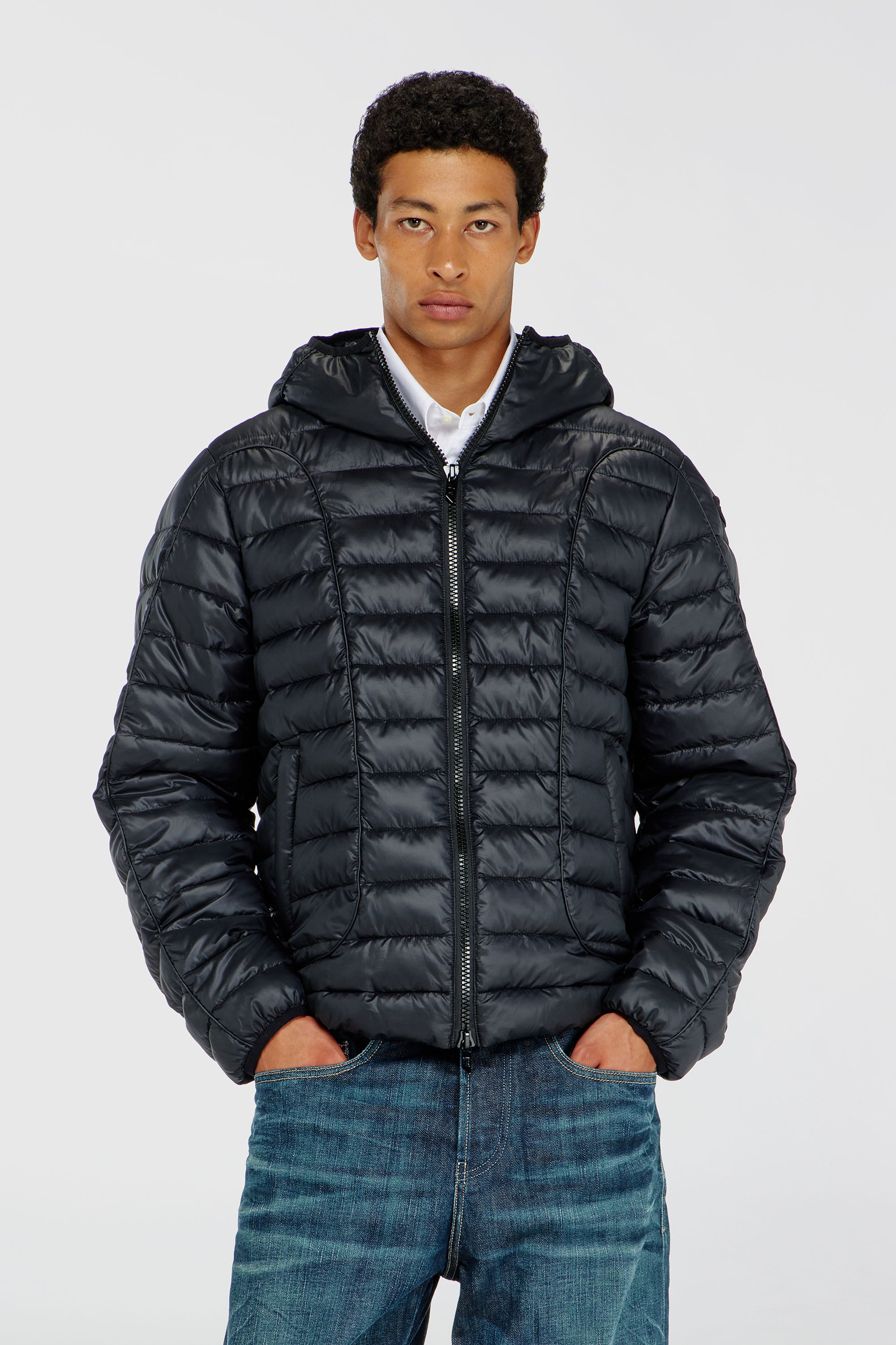 Diesel - W-STONE-WRD, Piumino con profili tono su tono Uomo in Nero - 1