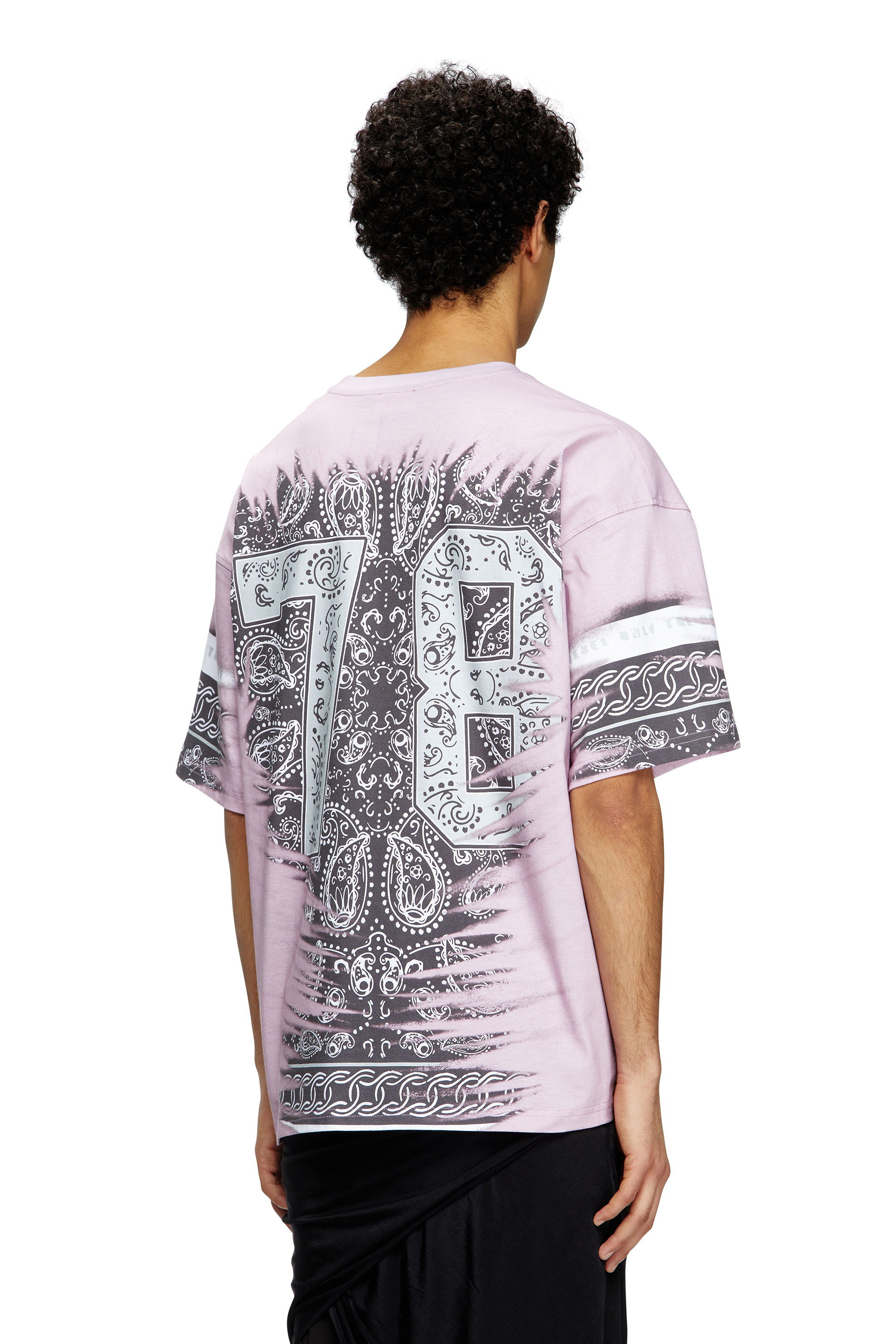 Diesel - T-BOXT-78-R1, Herren T-Shirt mit 78-Bandana-Print in Rosa - 4