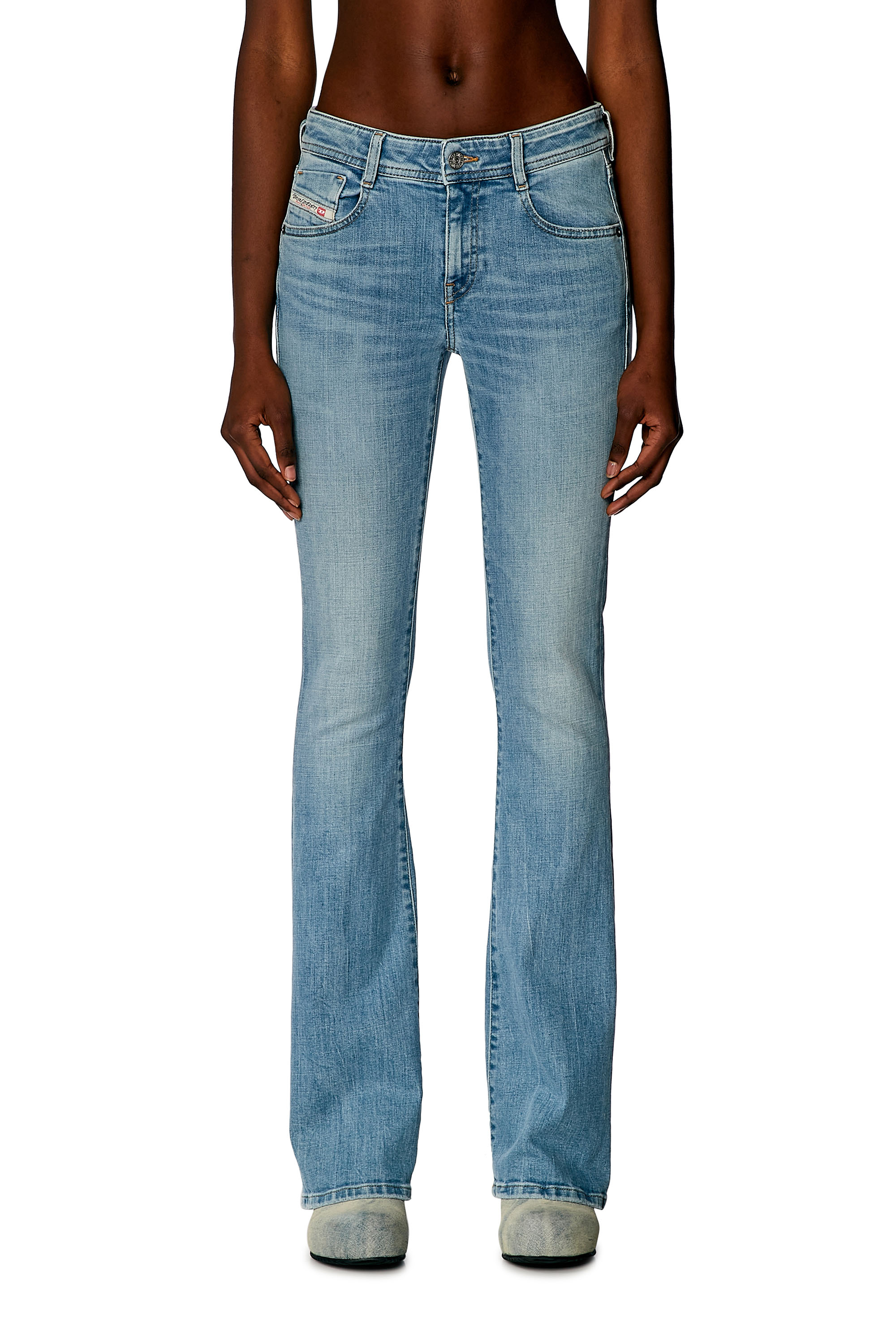 Diesel - Bootcut and Flare Jeans 1969 D-Ebbey 09H61, Bleu Clair - Image 2