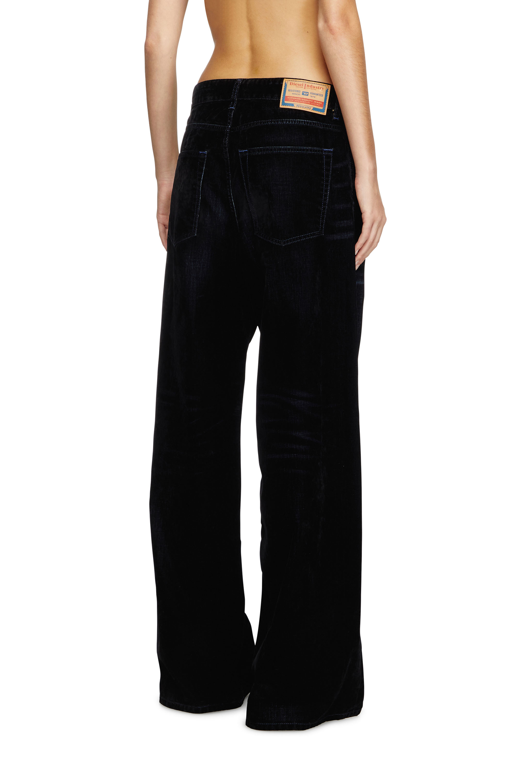 Diesel - Relaxed Jeans 1996 D-Sire 068QY Femme, Bleu Foncé - Image 4