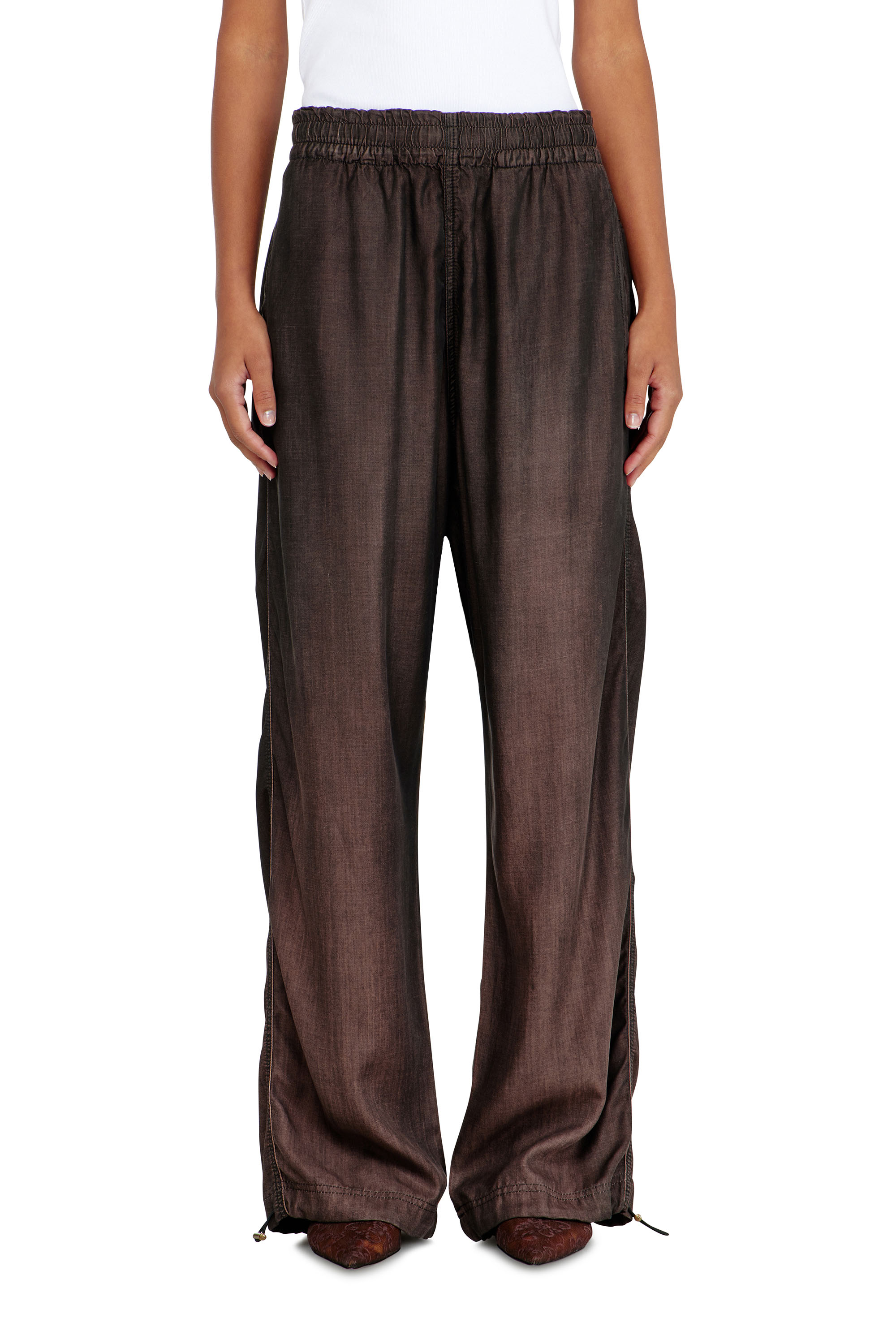 Diesel - Relaxed Jeans D-Roder 068YF Mixte, Marron Fonc&eacute; - Image 1