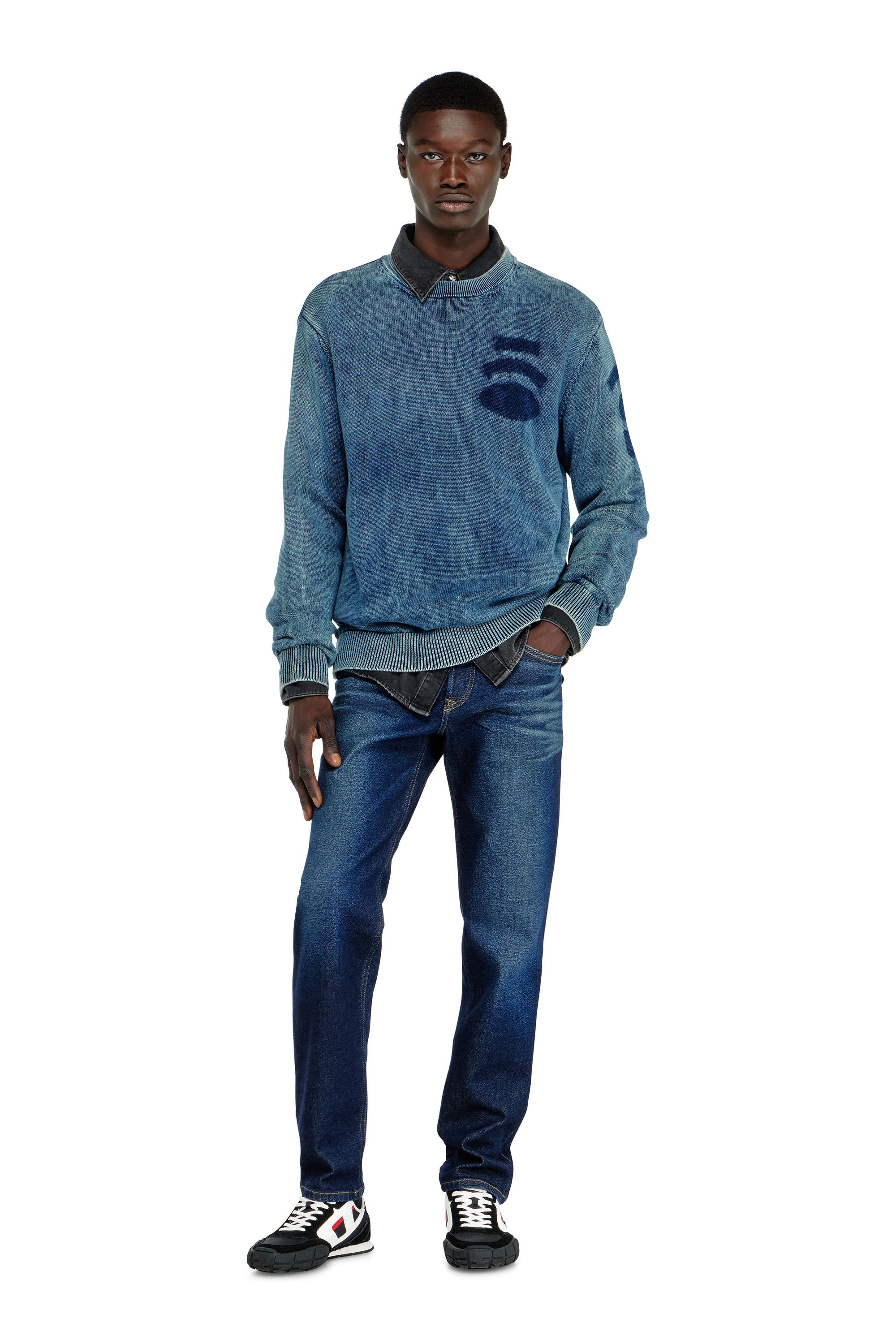Diesel - Regular Jeans 2023 D-Finitive 0KBBV Uomo, Blu Scuro - Image 2