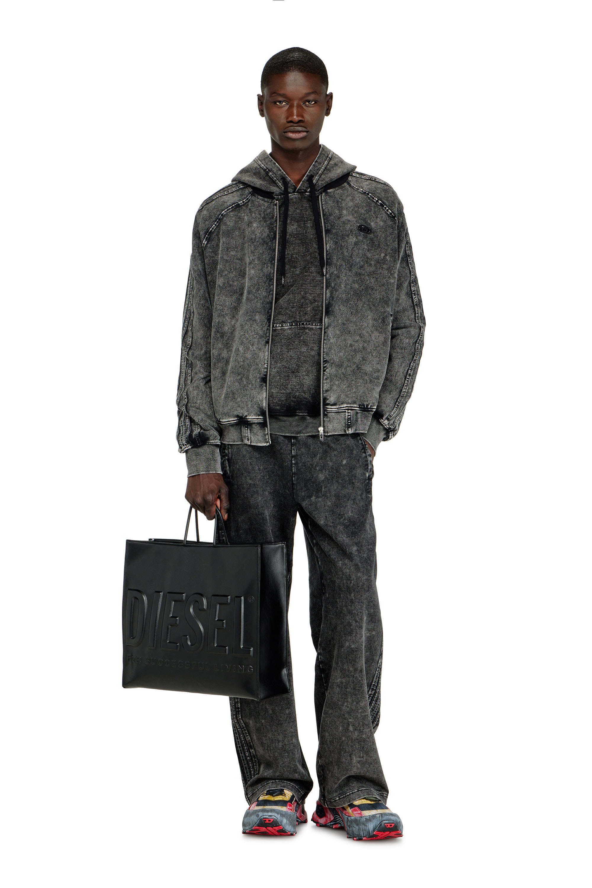 Diesel - DSL 3D SHOPPER EW X, Dsl 3D-Shopping bag in PU con logo 3D Unisex in Nero - 2