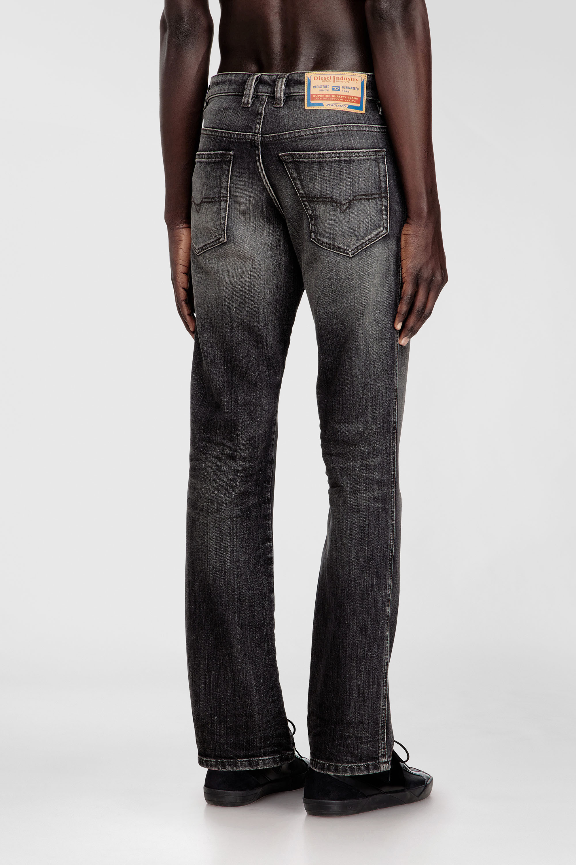 Diesel - Slim Jeans 1993 D-Vyl 0ADBU Homme, Noir - Image 3